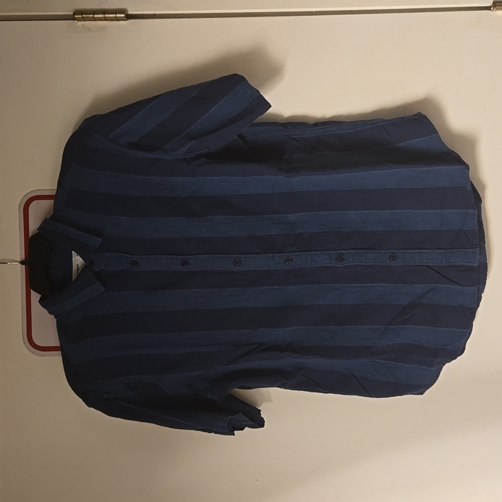 NWOT Old Navy Shirt